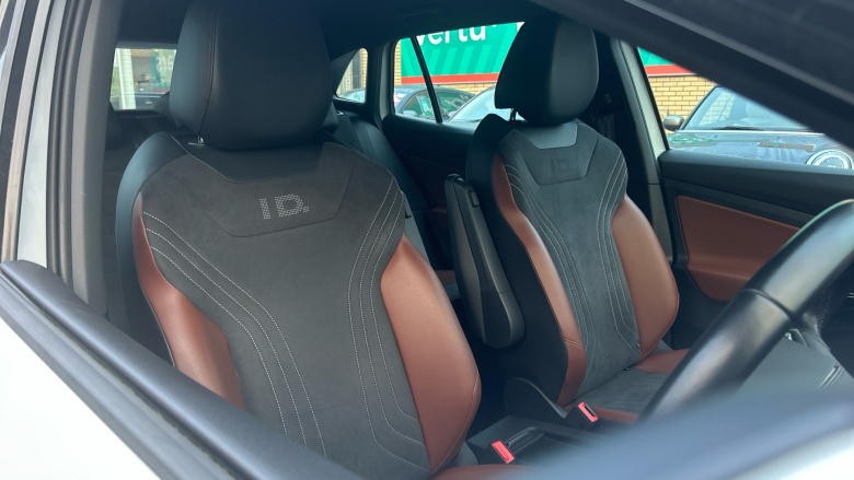 Volkswagen Id.4 109kW City Pure 52kWh 5dr Auto Electric Estate